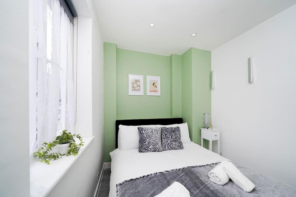 Soho Apartments F4 Лондон Екстер'єр фото